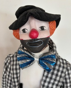 lot 354 image: Cute Diggles Clown Doll by Artisan Way