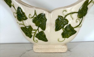 lot 357 image: Vintage English Ivy Mid Century Console Vase  Planter