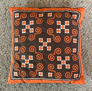 lot 376 image: Fun Vintage Accent Pillow