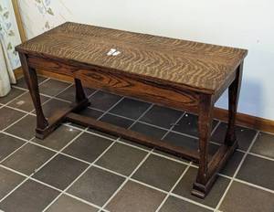 lot 37 image: Vintage Oak Piano Bench