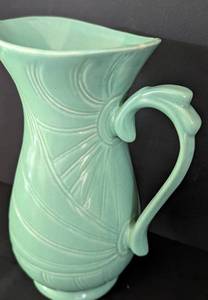 lot 13 image: Vintage Mid Century Teal Pitcher