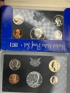 PROOF SETS 1968S, 1971S