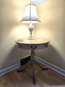 lot 93 image: Worn Drum Table & Marble Base Lamp