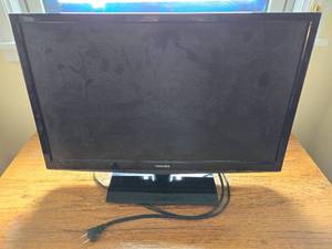 lot 94 image: Toshiba Monitor 24 Diagonal Screen
