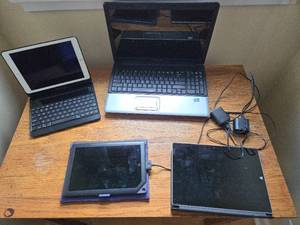 lot 97 image: Laptop & IPADs