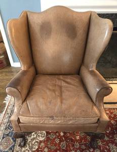 lot 135A image: Tan Leather Wing-Backed Chair