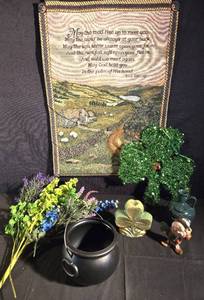 lot 153 image: St Paddys Day Treats