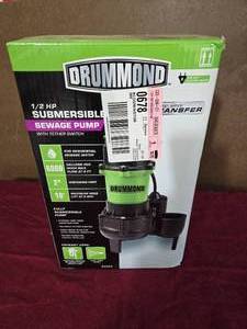 lot 173 image: Drummond 12HP Submersible Sewage Pump