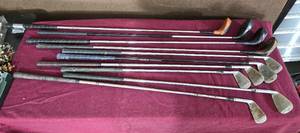 lot 191 image: Mixed  & Match Set of Golf Clubs