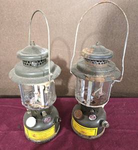 lot 226 image: Two Vintage Coleman Lanterns
