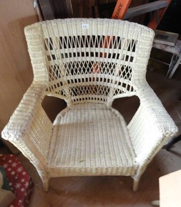 lot 82 image: Natural Wicker Chair