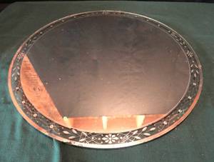 lot 88 image: 22 Round Mirror