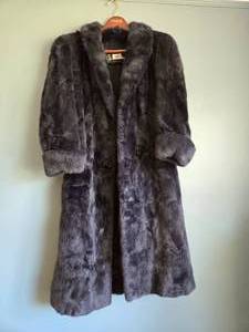 lot 165 image: Bjorkmans Mink Coat