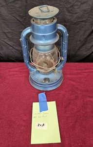 lot 20A image: 14 Dietz #8 Air Pilot Lantern
