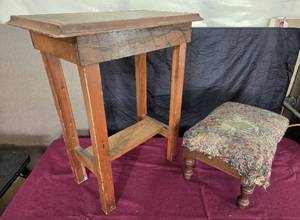 lot 232 image: Wooden Table & Vintage Step Stool