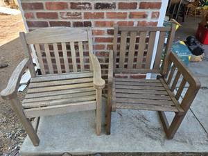 lot 237 image: Outdoor Benches