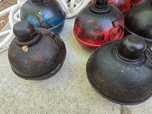 lot 240 image: Dietz, Anthes Flame Guard & Toledo Torch Smudge Pots with Wicks and Citronella Fluid