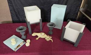 lot 243 image: Party Lite Candle Collection