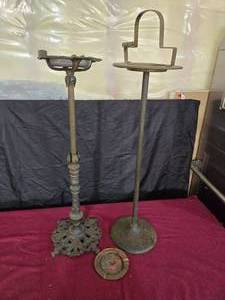 lot 244 image: Back to the Past Vintage Ashtrays