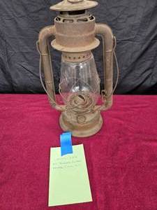 lot 14 image: Dietz Lantern 15 #2 Blizzard, LOC-NOB Globe Copper Fours