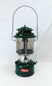 lot 60 image: Coleman Lantern Model 220F