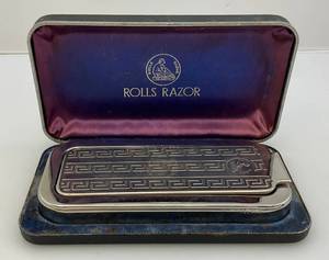lot 29 image: Rolls Razor Imperial London Razor Sharpener Kit In Original Box