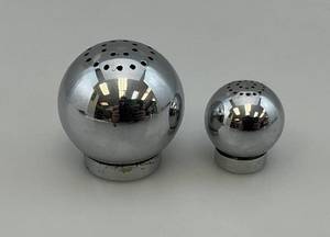 lot 78 image: Art Deco chase RUSSEL WRIGHT DESIGNED Chrome Sphere Salt & Pepper Shakers
