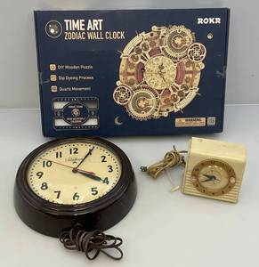 lot 84 image: Misc. Vintage Clocks & Wood Clock Kit