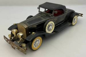 lot 100 image: Vintage Rolls Royce Radio (Works)