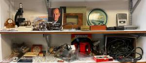 lot 141 image: Misc. Vintage Items