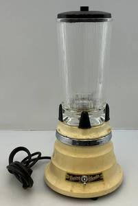 lot 159 image: Vintage Waring Beehive Blender Model 700 (Works)