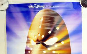 lot 52 image: 1996 D3 The Mighty Ducks Single Sided Original Advance Movie Theater Poster