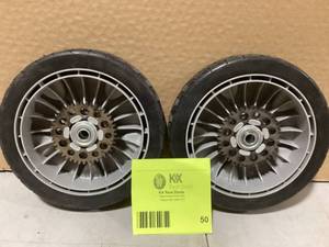 lot 50 image: 2 Lots of 9 inch Wheel   Customer Returns See Pictures