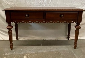 Broyhill Accent table