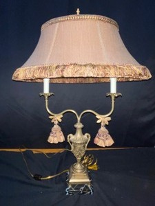 Table lamp
