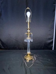 Decorative glass table lamp