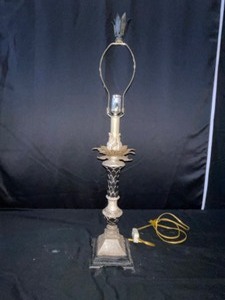 Table lamp