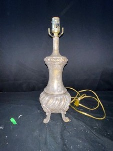 Table lamp