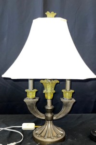 Table lamp