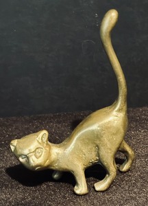 lot 102 image: Cute Cat Figurines
