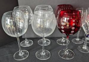 lot 61 image: Assorted Wine Glasses