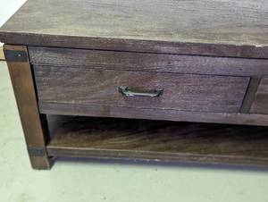 lot 63 image: Large Wood Coffee Table