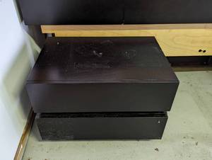 lot 68 image: King Size Wood Bed Frame