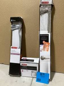 Lot of Assorted Bathroom Items Various Models and Conditions Customer Returns See Pictures
