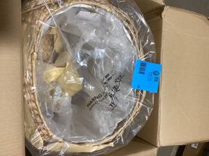 e Home Decorators Collection Elephant Natural Woven Basket with Lid (20.5 W)    Customer Returns See Pictures