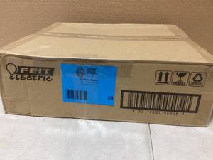 Lot of Feit Electric 90-Watt Equivalent PAR38 Dimmable CEC Title 20 Outdoor 90 E26 Medium Base Flood LED Light Bulb, Bright White 3000K Customer Returns See Pictures