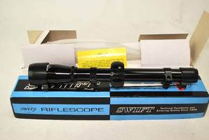 lot 4 image: Swift Model 660 4x20 Rifle Scope with Mount - New In Box