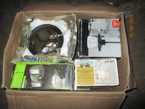 Box of light fixtures...