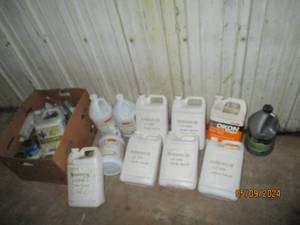 Lot of liquid chemicals, see pictures