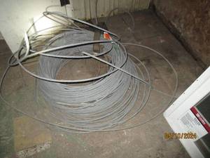 Roll of heavy duty cable...